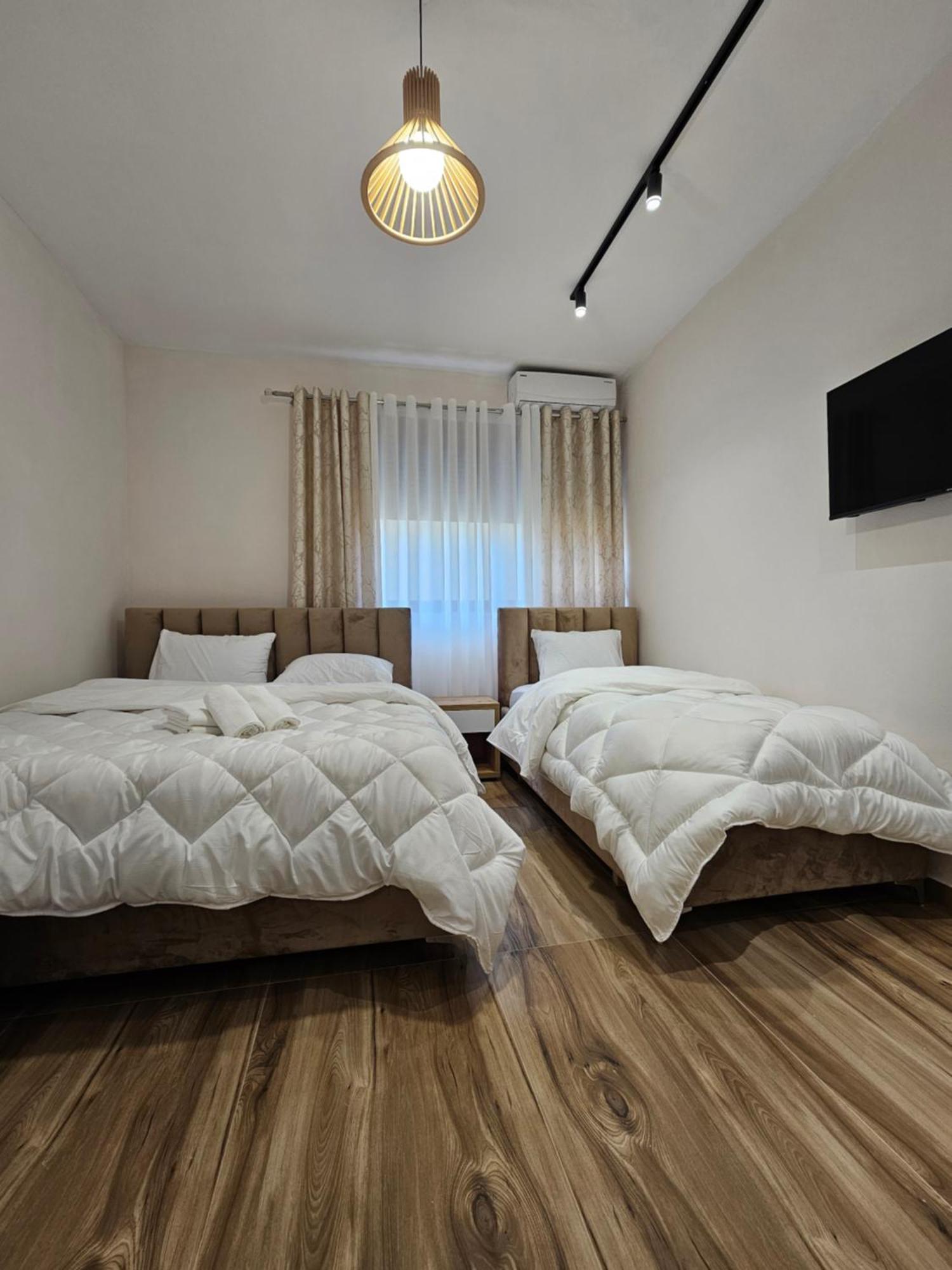 Star Room's * Durrës